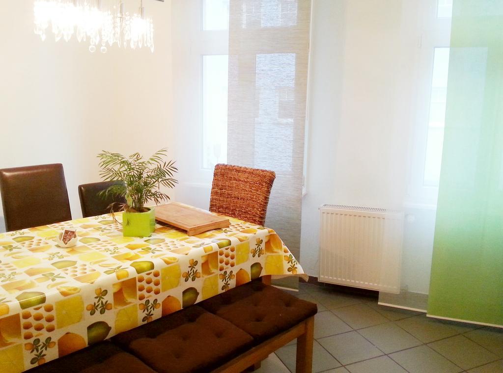 Ferienwohnung Am Nuerburgring Adenau Zewnętrze zdjęcie